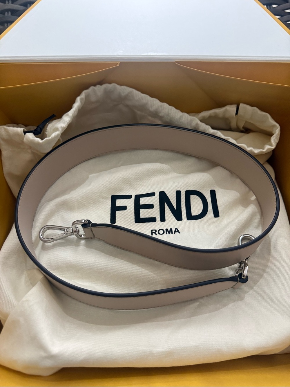 Fendi Kan I Bag in Dove Soap Multicolor - Picture 4 of 5